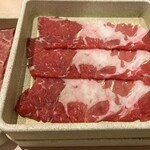 Shabushabu Onyasai - 牛しゃぶ接写