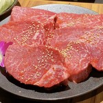 黒毛和牛ヘレ肉専門店 炭火焼肉 りきちゃん 北浜店 - 