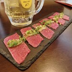 ルッカ - 和牛にんにく刺し