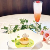 グリロジー バー＆グリル - 