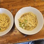 肉そばと支那そばの比較