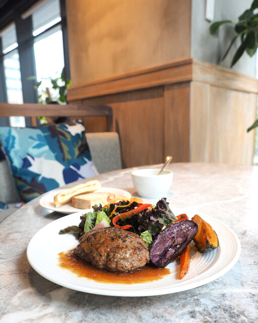 Nine Doors Restaurant&Grill 櫛田神社前/ビストロ/ネット予約可 食べログ