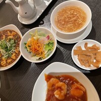 廣東料理 民生 ヒルトンプラザウエスト店 - 