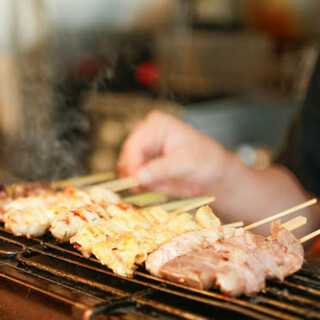 Enjoy carefully prepared Grilled skewer and oden made with dashi stock.
