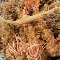 てんぷら天松 日本橋店 - 穴子ボーンご添えられていると言うことは、穴子は捌き立て、かな？