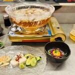 アグー豚と水晶鍋 沖縄逸品料理 しゃぶ前屋 - 