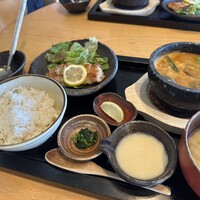 ダイナミックキッチン＆バー 響 カレッタ汐留店  - 