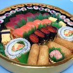 Shiyari O - お祝い事やご親戚の集まり、お正月などお家でわいわいとお寿司を食べたいという時に是非ご利用ください。