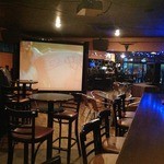 オーシャンディープ - ビール片手に海外のBARの雰囲気を味わってみてください♪