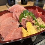 波なれ - 【特選】天然みなみまぐろ重　一日十食限定　¥2,300