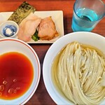 とものもと - 夏季限定冷やしつけ麺