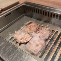 焼肉うしごろ 新宿三丁目店 - 