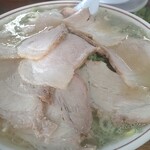 ふくちゃんラーメン - チャーシュー麺の大盛♪