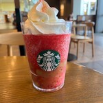 スターバックス・コーヒー - 横から