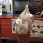 保土ケ谷パーキングエリア(下り線)フードコート