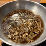 実咲庵 - 油かすつけ麺のつけ汁