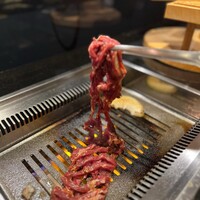 板前焼肉 一牛 北新地店 - 壺デカハラミ