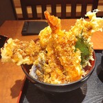 Hakata fukuya - 迫力の天丼