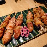 Sushi Robata Kaisen Izakaya Gosakudon - 焼き鳥