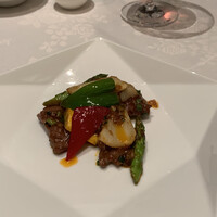 四川豆花飯荘 東京店 - 牛フィレ肉のニンニク辛子炒め