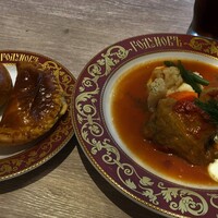 ゴドノフ東京 丸ビル店 - ピロシキ美味しい！