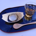 金精軒 韮崎店 - 水信玄餅300円