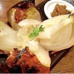 ぢどりや 上牧店 - 丸ごと焼き玉ねぎ