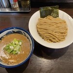 麺屋 越 - つけ麺 850円+大盛 50円