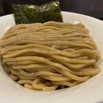 麺屋 越 - 全粒粉の太麺