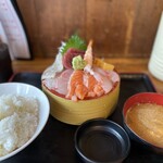 タカマル鮮魚店 - 