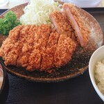 とんかつ くにか - 肩ロースかつ定食+ハムカツ