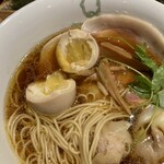 Japanese Ramen Noodle Lab Q - トロ玉子