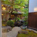 東京 芝 とうふ屋うかい - 二輪