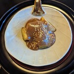 東京 芝 とうふ屋うかい - 丸茄子胡麻かけ