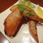 ハノイ・カフェ - 【手羽先のヌクマム揚げ】１本￥160　特別クセはありませんが少しナンプラーの香りもします