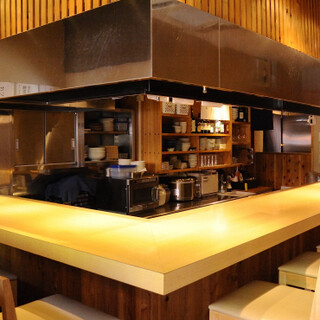2 minutes from Kiyose Station ◆ Spend a blissful time in a modern Japanese space with beautiful plain wood.
