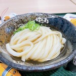 Hanamaru Udon - 冷やかけ(小) 360円