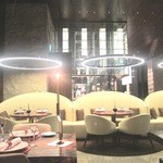 ピエール - 客席と奥の厨房