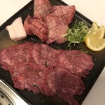 和牛屋 こつみ - 厚切りタン塩　タン塩