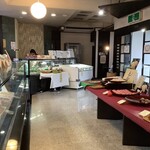 銘菓創園 中島屋　 - 店内