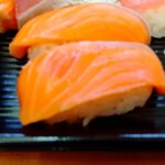 かっぱ寿司 横手店 - 厚切りサーモン