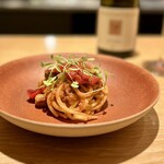 マンサルヴァ - イベリコ豚・発酵パプリカ・万願寺唐辛子　キタッラ
      
      毎度のことですが、このキタッラの美味しさときたら！
      イベリコの深みあるラグー、しっかりと主張のあるパプリカにもこの生パスタ自体が負けないんです。