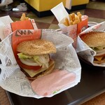 A＆W - ハンバーガー