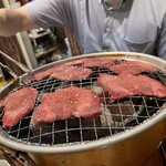 E-Go Sendai Gyuu Yakiniku Niku Housaku - 