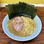 iekeira-memmakotoya - ラーメン900円麺硬め。海苔増し100円。