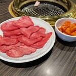 Yakiniku Ushiwaka - 