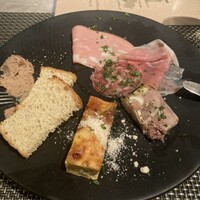 オステリア ブッビーノ - 