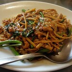 芙蓉菜館 - 空心菜・エノキ茸・牛肉ミソ辛味炒め