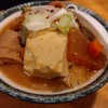 もつ九 - もつ煮込み豆腐(490円)