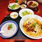 中国料理　稲金 - 担々麺定食  1430円